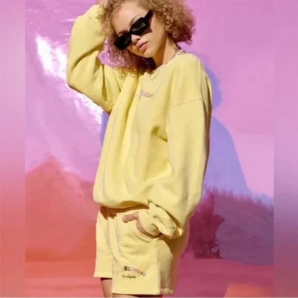 Daydreamer Ransom Note Hi-Frequency BF Boyfriend Sweat Shorts in Citron Yellow - Picture 3 of 8